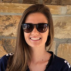 Meet your Posher, Sara